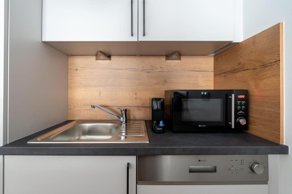 וינה Urban 1Br Retreat, Easy City Link By Hm מראה חיצוני תמונה